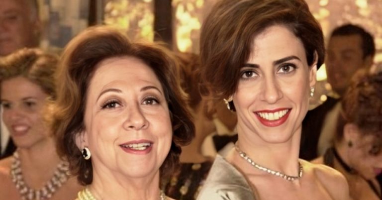 Fernanda Montenegro e Fernanda Torres em As Filhas da Mãe