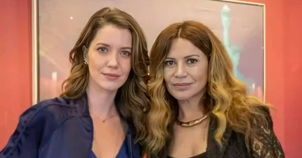 Nathalia Dill e Silvia Rizzo em Família é Tudo