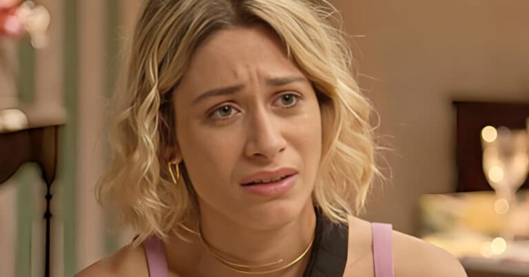 Luisa Arraes como Blandina em No Rancho Fundo