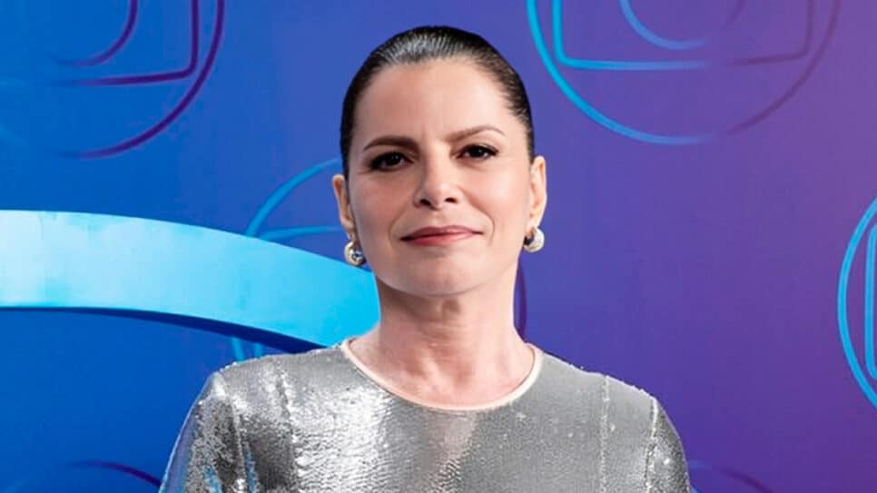 Debora Bloch no Upfront 2025 da Globo