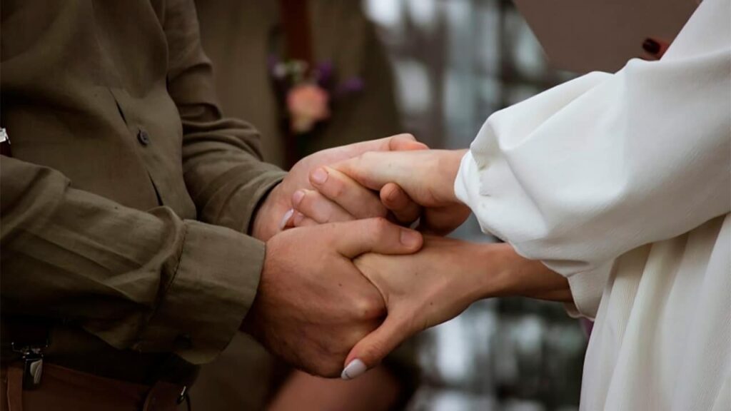 Gritos Silenciosos: A Influência Oculta dos Pequenos Gestos