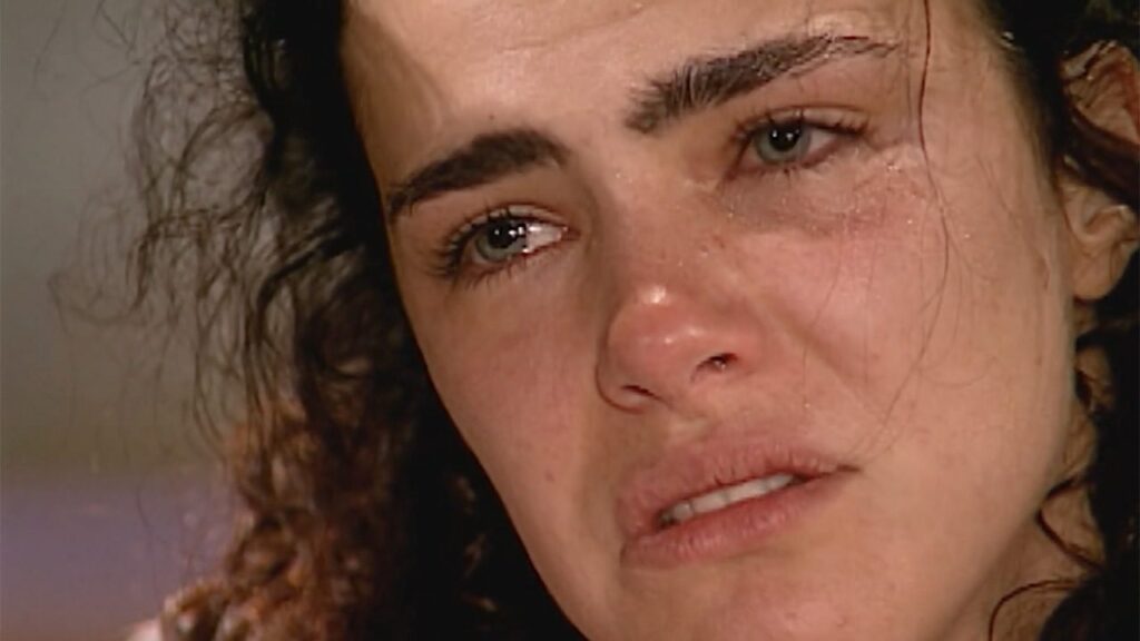 Quando Giuliana reencontra o filho em Terra Nostra? Ana Paula Arósio em Terra Nostra