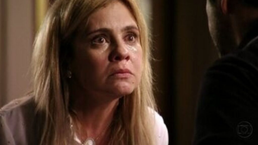 Que horas começa a novela Avenida Brasil hoje na Globo? (segunda, 03/08/2026)